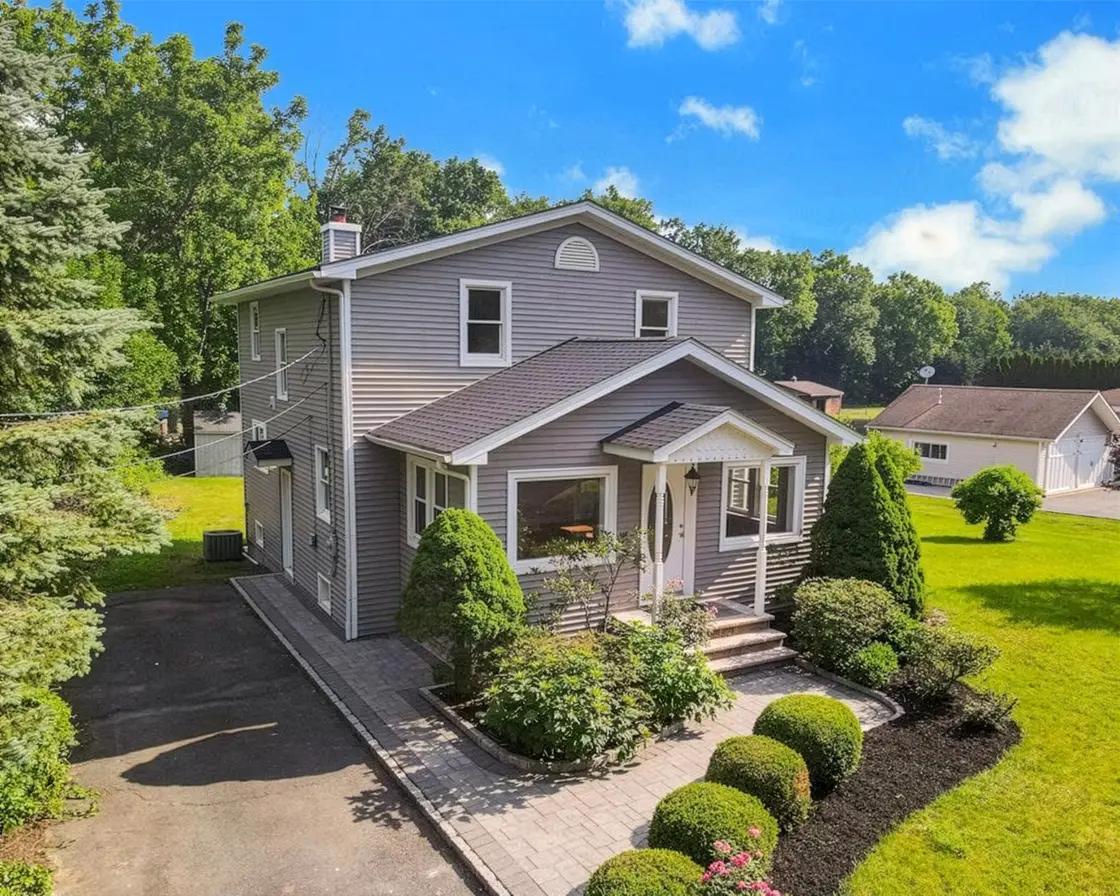 Warm home exterior in Morris County, New Jersey